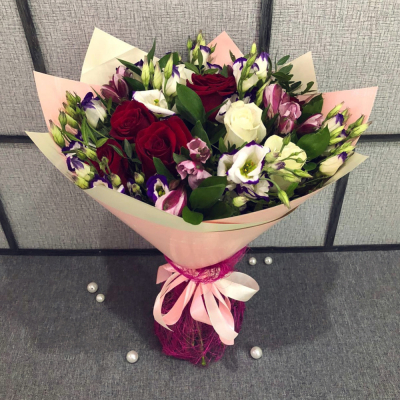 Букет из роз, эустом и альстромерий – гармония утонченности и свежести Нефтегорск Челябинская область