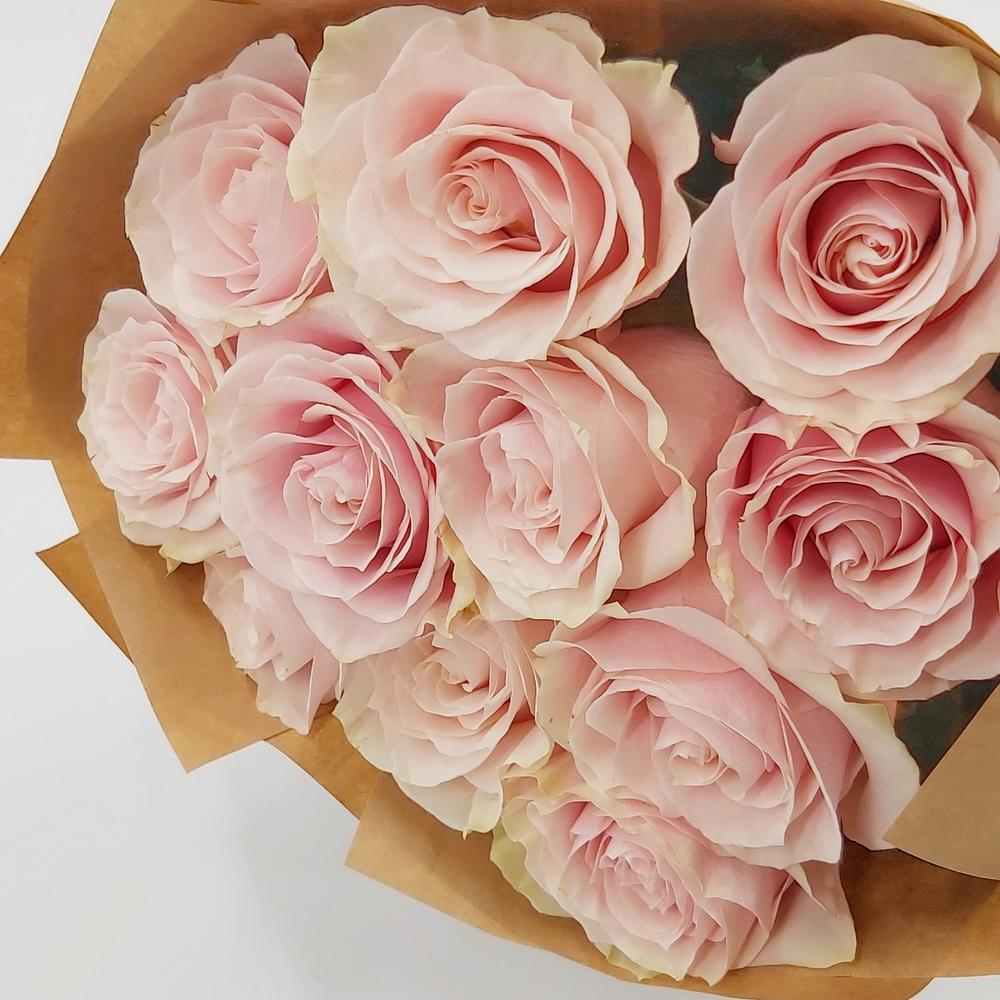 Букет из 11 розовых роз – нежность в каждом лепестке Нефтегорск Челябинская область