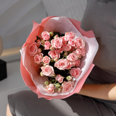 Букет «Поцелуй принцессы»  – нежные кустовые розы в королевском стиле Нефтегорск Челябинская область