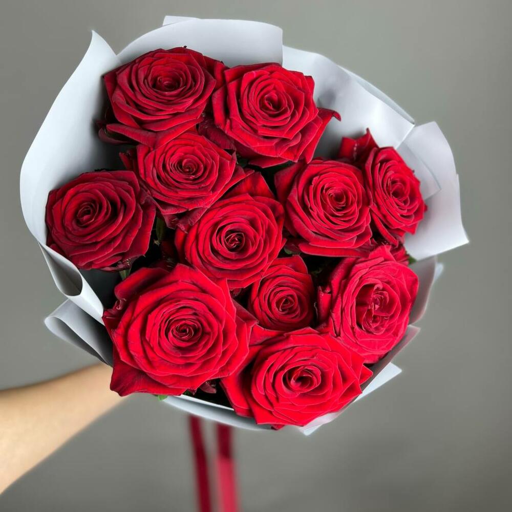 Букет «Красный бархат» – роскошь эквадорских роз Нефтегорск Челябинская область