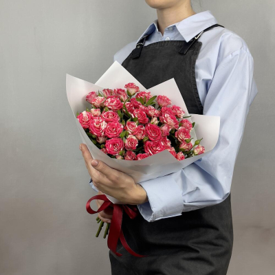 Букет «Фейерверк» – 9 пышных кустовых роз в огненной палитре Нефтегорск Челябинская область