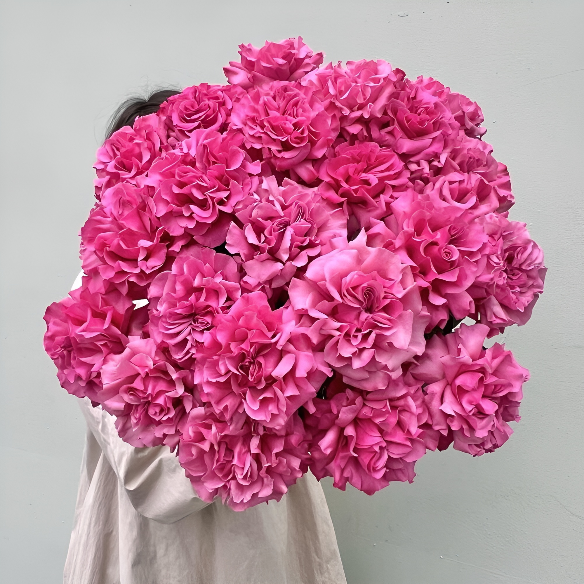 Роскошный букет из пионовидных роз – королевский подарок Нефтегорск Челябинская область