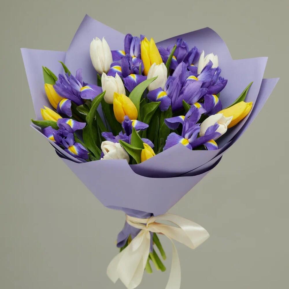 Букет из ирисов и тюльпанов «Весна» Нефтегорск Челябинская область