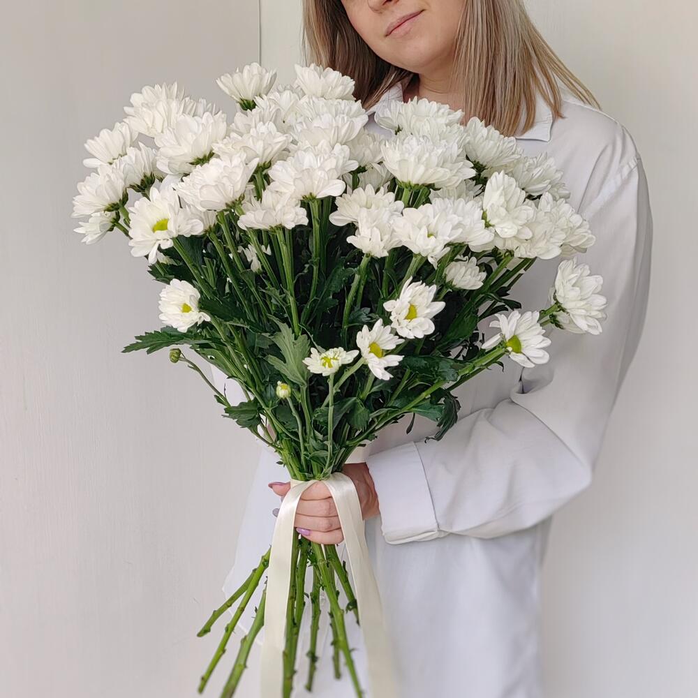 Букет «Ромашка» — свежесть белых хризантем в деревенском стиле Нефтегорск Челябинская область