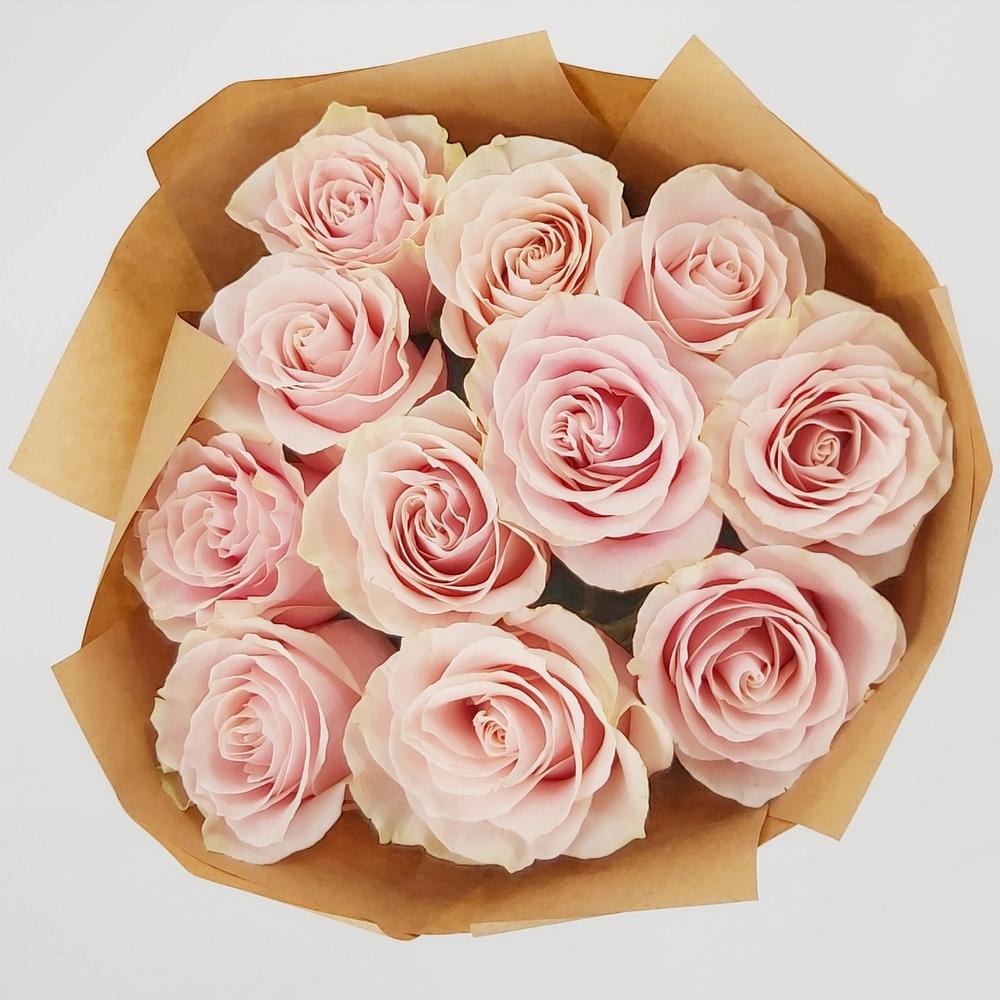 Букет из 11 розовых роз – нежность в каждом лепестке Нефтегорск Челябинская область