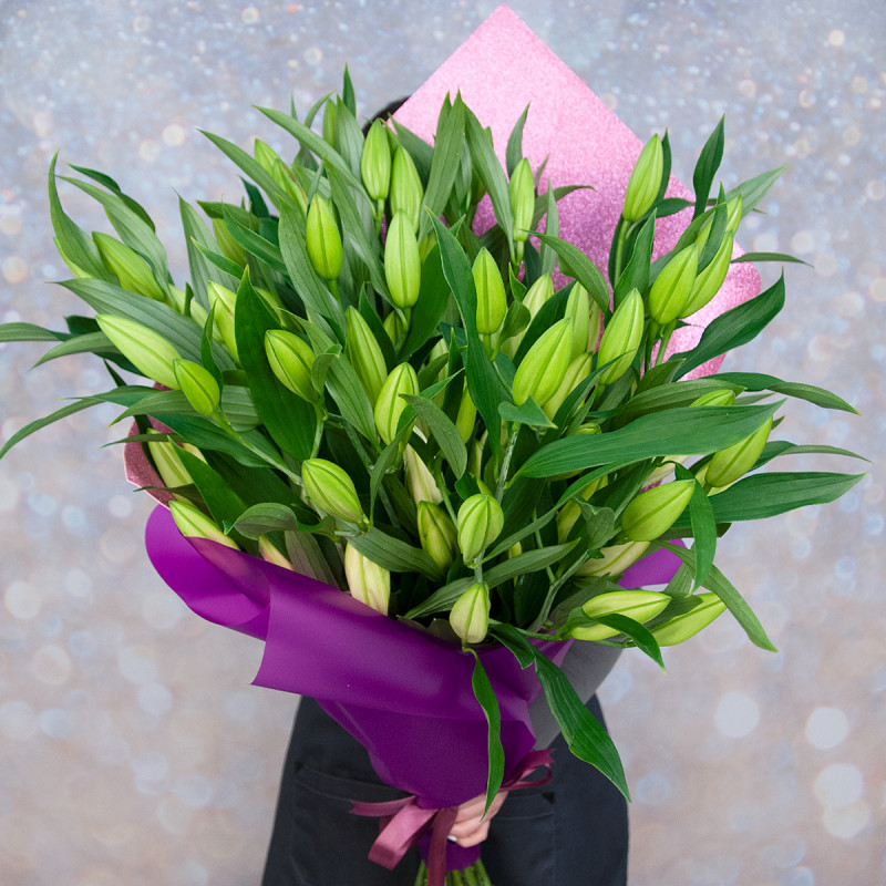 Изысканный букет из 15 свежих лилий – королевский подарок Нефтегорск Челябинская область