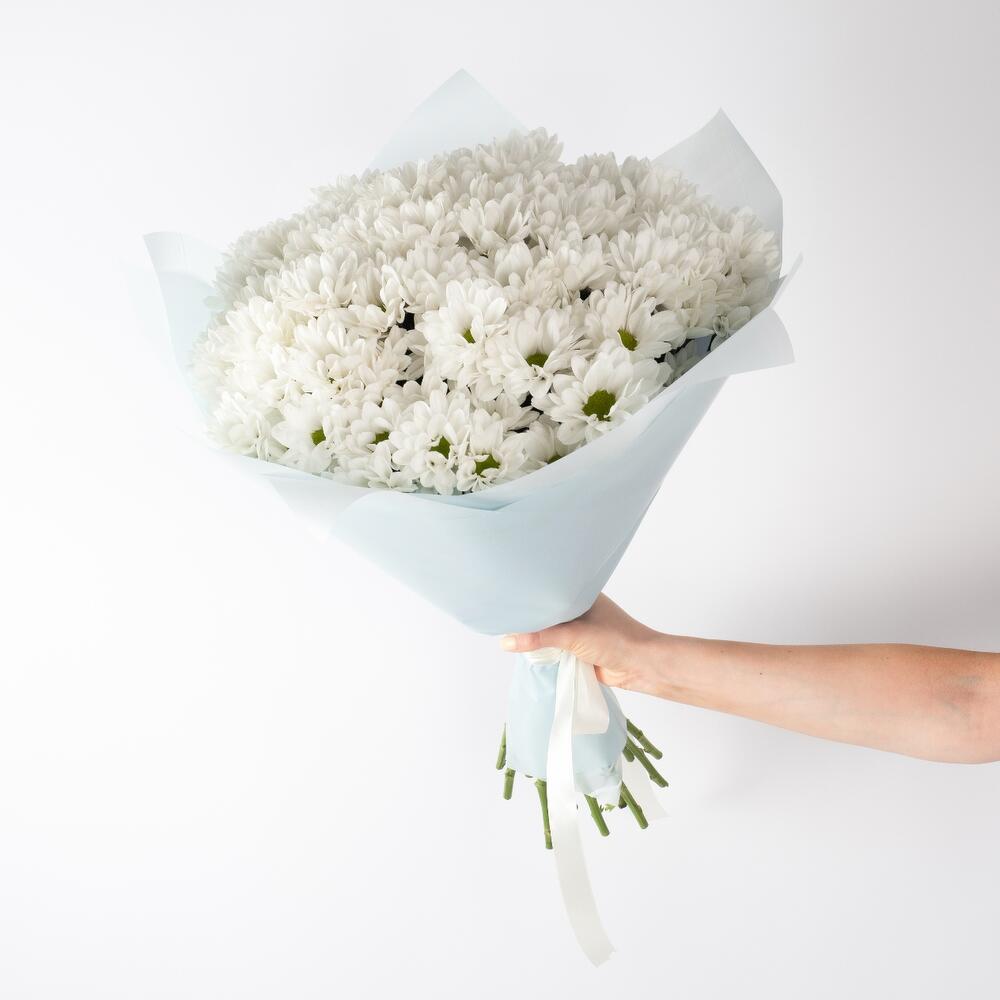 Букет «Ромашковое чудо» – летнее настроение в белых хризантемах Нефтегорск Челябинская область